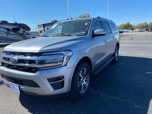 Used 2024 Ford Expedition Max Limited image 2