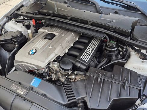 Used 2006 BMW 325i Sedan RWD image 61