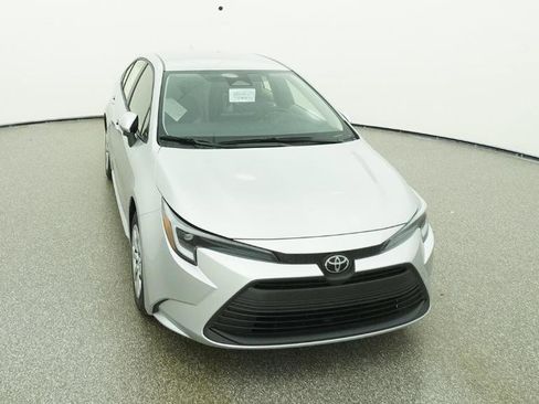 New 2026 Toyota Corolla LE image 32