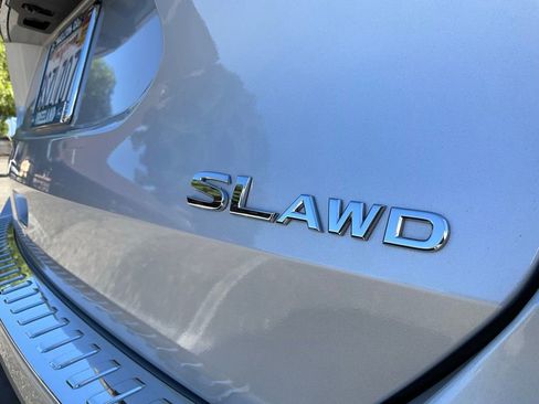 Used 2020 Nissan Rogue SL w/ Premium Package image 20