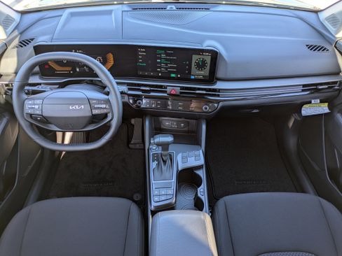 Certified 2026 Kia Sportage LX image 16