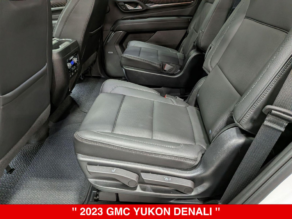 Used 2023 GMC Yukon Denali w/ Advanced Technology Package AWD/4WD image 31
