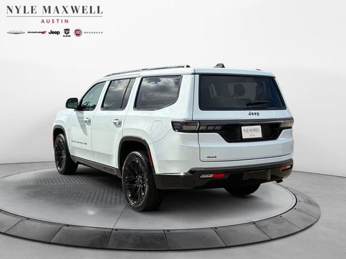 New 2026 Jeep Grand Wagoneer Limited AWD/4WD image 14