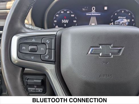 Used 2023 Chevrolet Suburban Z71 w/ Luxury Package AWD/4WD image 13