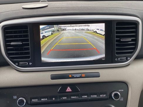 Used 2020 Kia Sportage LX FWD image 15