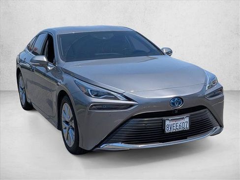 Used 2021 Toyota Mirai w/ Advanced Technology Package RWD image 3