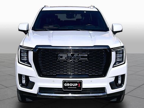 Used 2023 GMC Yukon Denali Ultimate AWD/4WD image 7