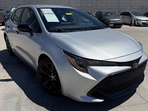 Used 2022 Toyota Corolla SE FWD image 1