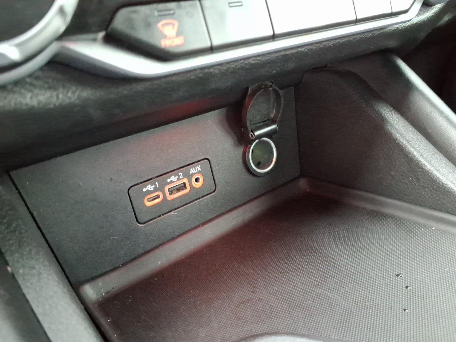 Used 2020 Nissan Sentra SR FWD image 23