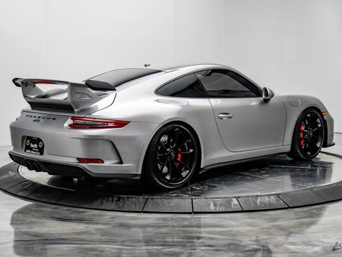 Used 2018 Porsche 911 GT3 w/ Sport Chrono Package image 14