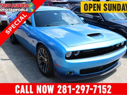 Used 2016 Dodge Challenger SRT w/ Technology Group