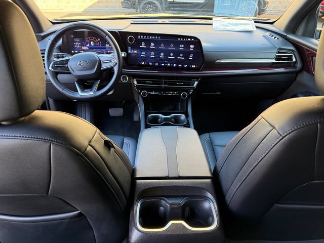Certified 2025 Chevrolet Traverse Z71 AWD/4WD image 21
