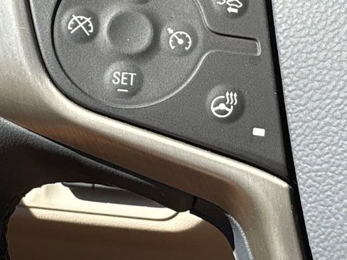 Used 2023 GMC Acadia Denali AWD/4WD image 22