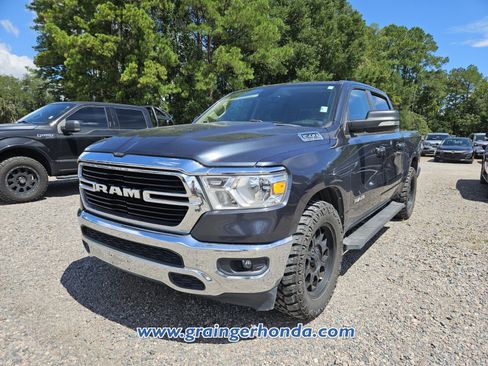 Used 2020 RAM 1500 Big Horn AWD/4WD image 2