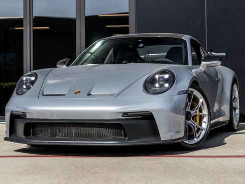 Certified 2022 Porsche 911 GT3 image 1