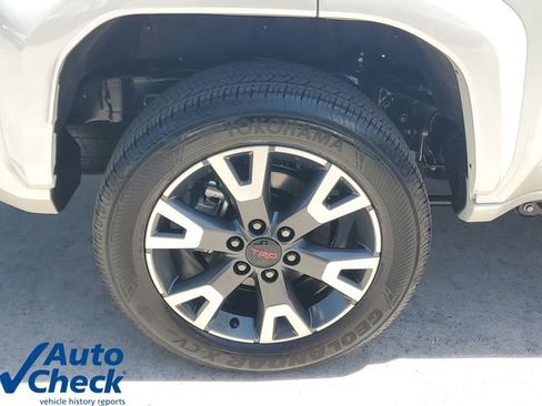 Used 2025 Toyota 4Runner TRD Sport Premium AWD/4WD image 8