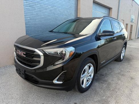 Used 2019 GMC Terrain SLE w/ Driver Convenience Package AWD/4WD image 3