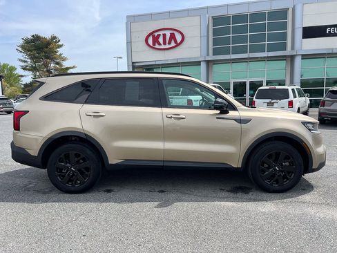Used 2021 Kia Sorento S w/ Panoramic Sunroof Package image 10