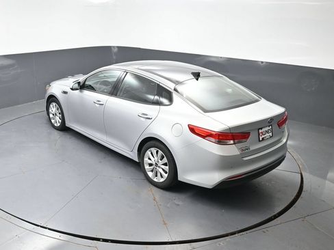 Used 2017 Kia Optima EX w/ Premium Package FWD image 46