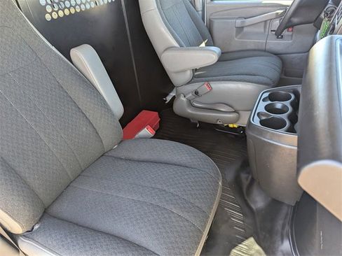 Used 2024 GMC Savana 2500 Work Van w/ Driver Convenience Package image 10