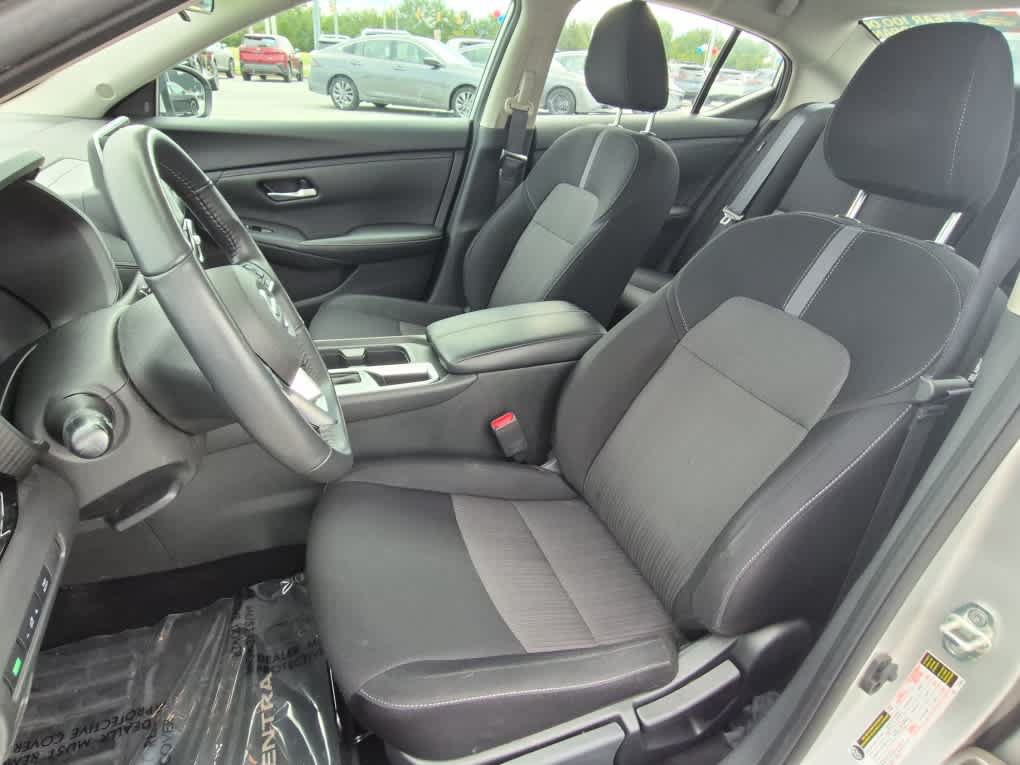 Used 2023 Nissan Sentra SV w/ All-Weather Package FWD image 10