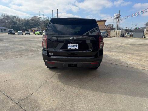 Used 2021 Chevrolet Tahoe Z71 w/ Z71 Signature Package image 5