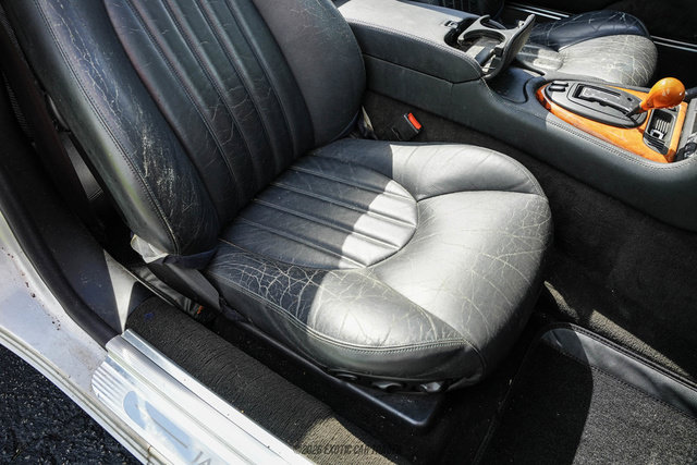 Used 2000 Jaguar XK8 Convertible RWD image 46