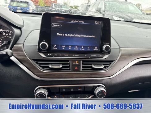 Used 2023 Nissan Altima 2.5 SV FWD image 22