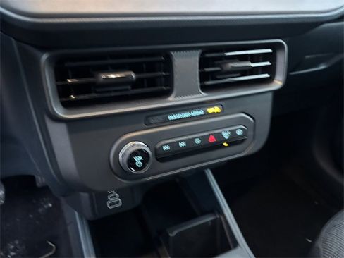 New 2025 Ford Maverick XL w/ Equipment Group 101A image 19