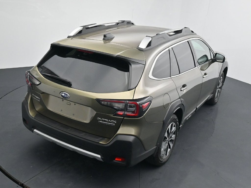 Used 2024 Subaru Outback Touring XT AWD/4WD image 15