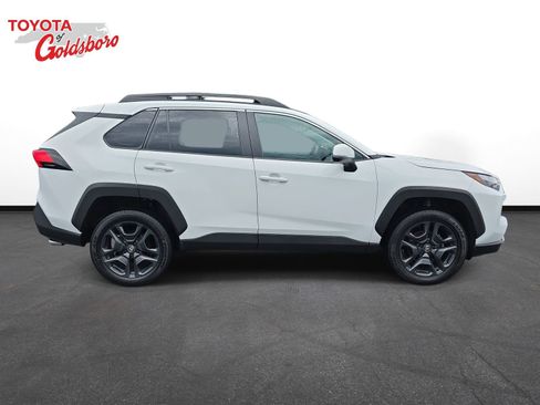 Used 2024 Toyota RAV4 Adventure AWD/4WD image 4