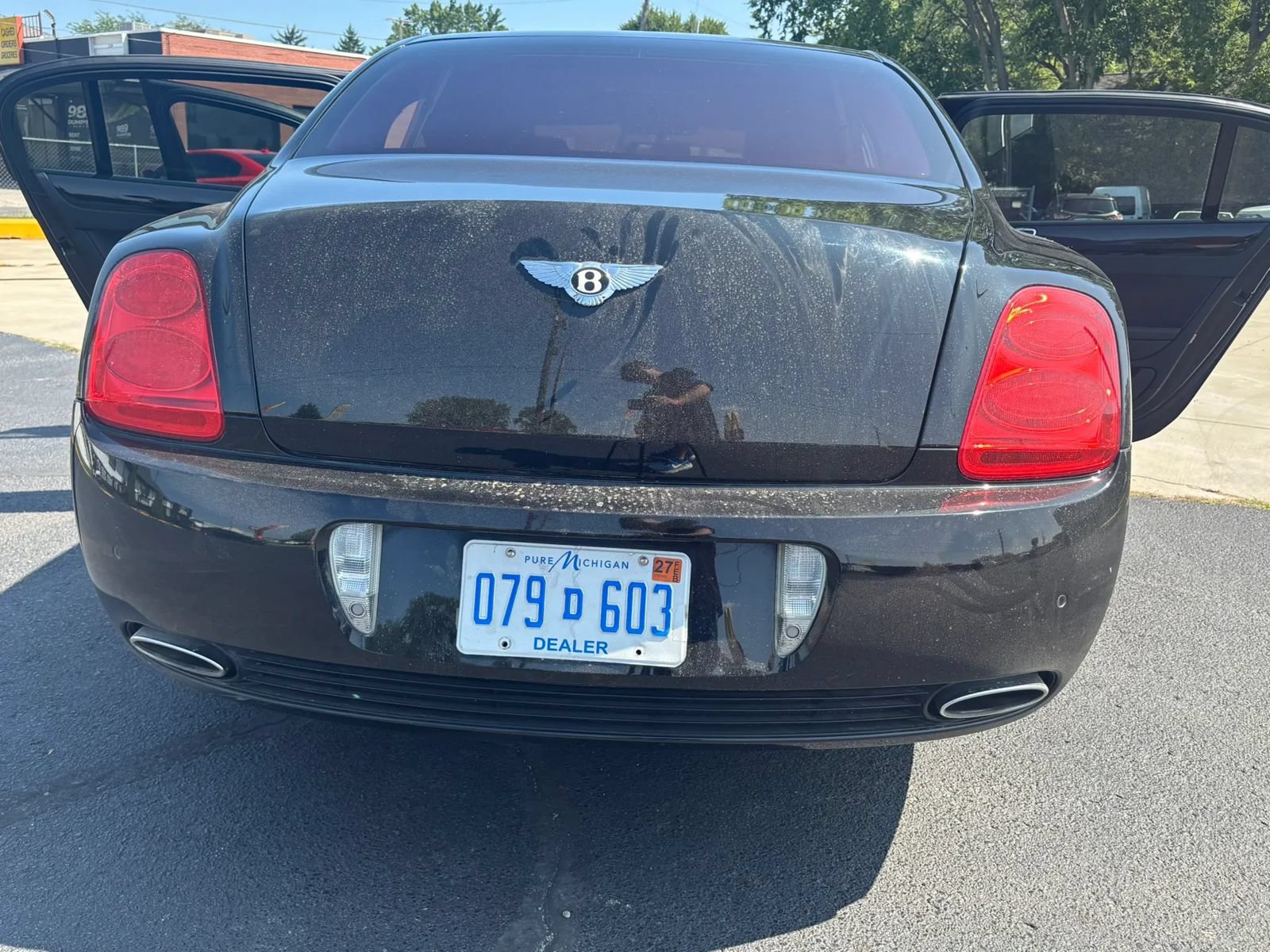 Used 2006 Bentley Flying Spur Flying Spur AWD/4WD image 35