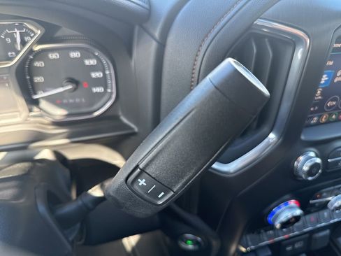 Used 2021 GMC Sierra 1500 AT4 w/ AT4 Value Package image 19