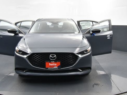 New 2026 MAZDA MAZDA3 Carbon image 33