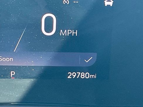 Used 2025 Buick Encore GX Preferred image 11