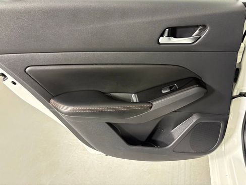 Used 2023 Nissan Altima 2.5 SR image 34