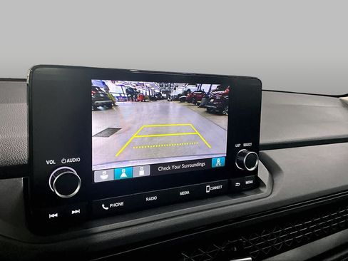 Used 2025 Honda Accord SE image 26