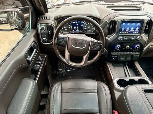 Used 2020 GMC Sierra 1500 Denali w/ Denali Ultimate Package image 11