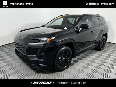Used 2026 Toyota RAV4 SE AWD/4WD image 1