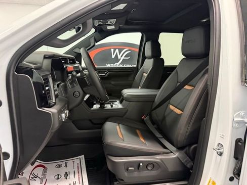 New 2026 GMC Sierra 1500 AT4 w/ AT4 Premium Package image 11