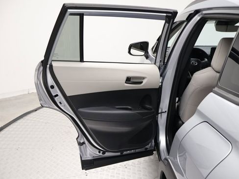 Certified 2026 Toyota Corolla Cross LE FWD image 21