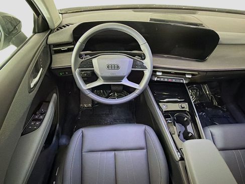 New 2026 Audi Q3 quattro 2.0T AWD/4WD image 23