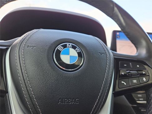 Used 2021 BMW 530i xDrive w/ Premium Package AWD/4WD image 20