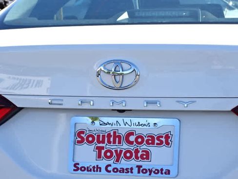 Used 2023 Toyota Camry LE w/ Convenience Package FWD image 9