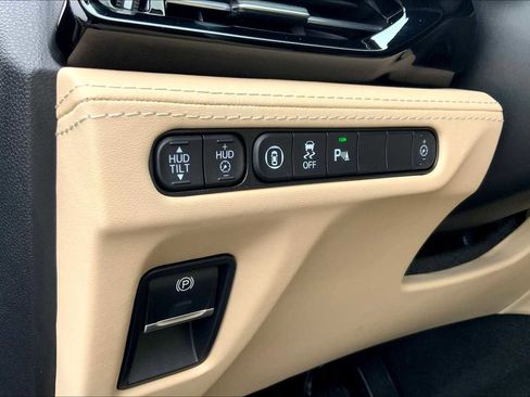 Certified 2024 Acura MDX w/Advance Package image 34