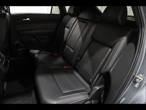 Used 2023 Volkswagen Atlas Cross Sport SEL AWD/4WD image 18