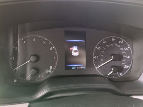 Used 2024 Toyota Corolla SE image 17