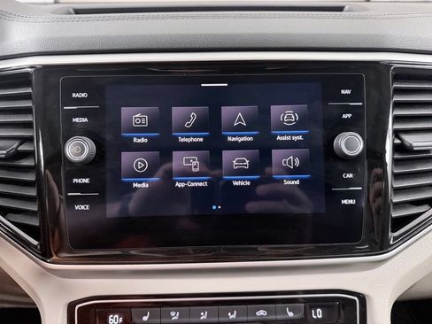 Used 2021 Volkswagen Atlas SEL AWD/4WD image 18