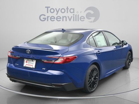New 2026 Toyota Camry SE FWD image 14