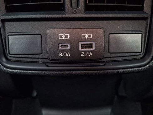 Certified 2026 Subaru Forester Premium w/ Base/Premium Package AWD/4WD image 19